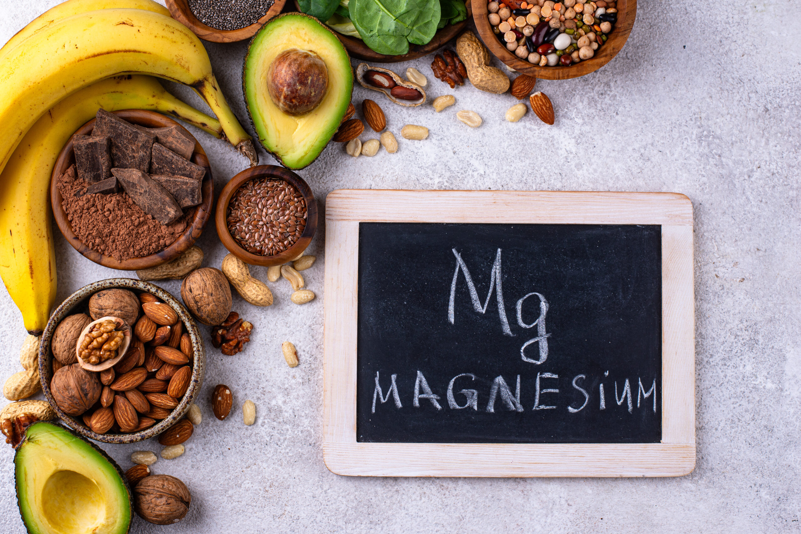 Products containing natural magnesium Mg