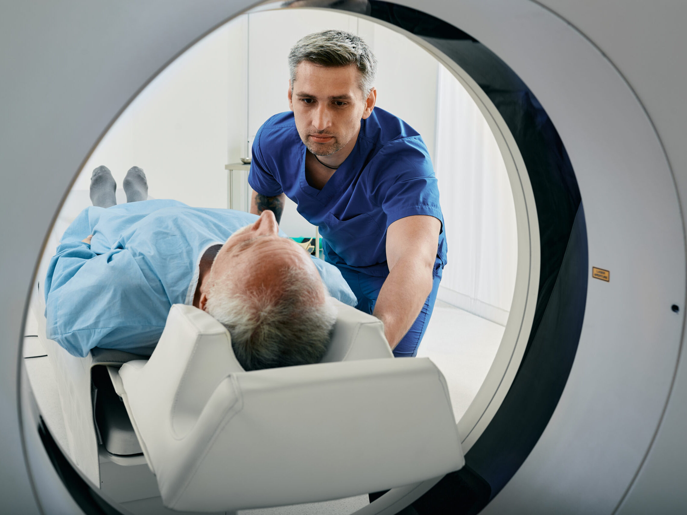 Krebsmythen im Faktencheck: Diese falschen Heilversprechen können lebensgefährlich sein