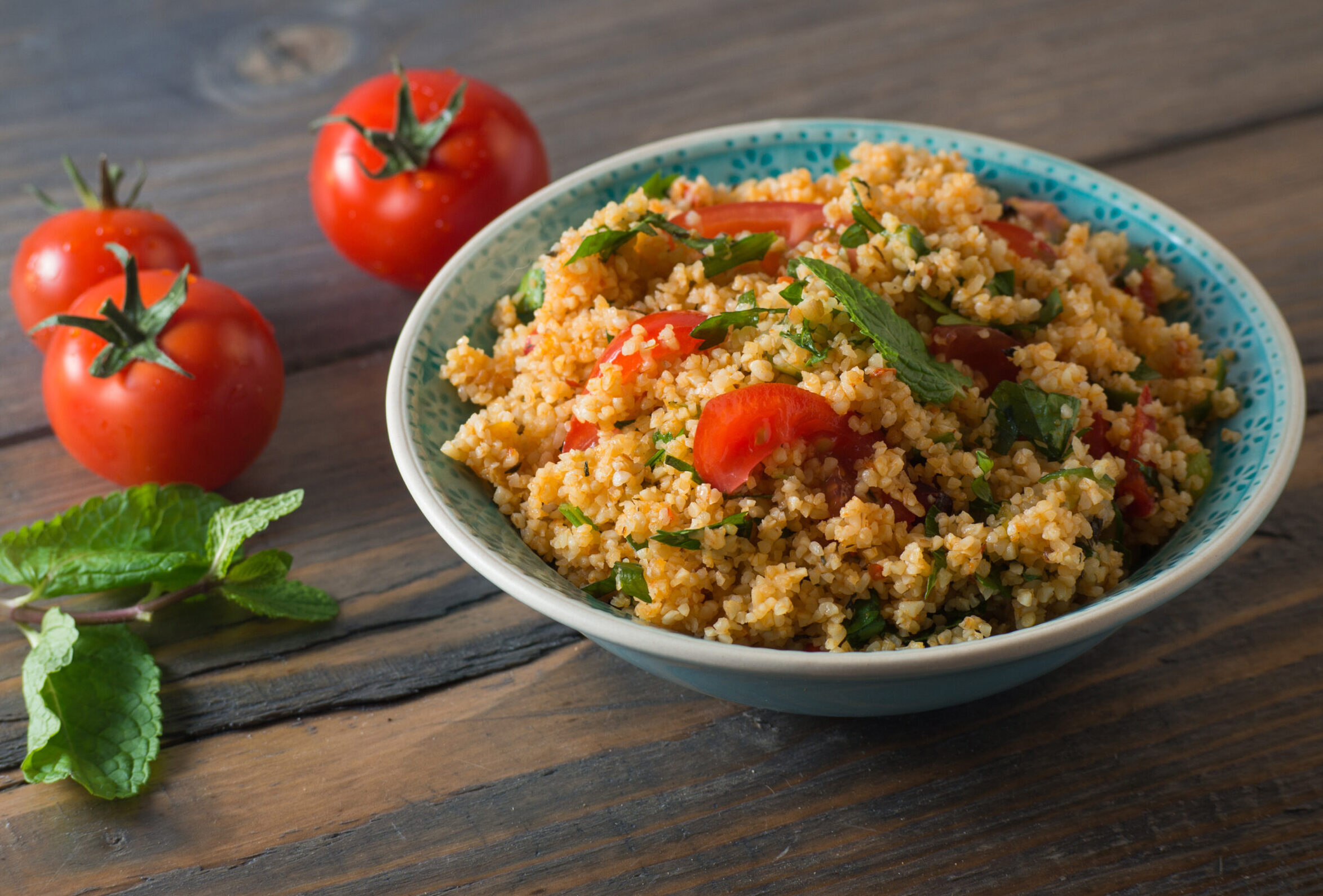 Couscous mit Tomaten und Basilikum